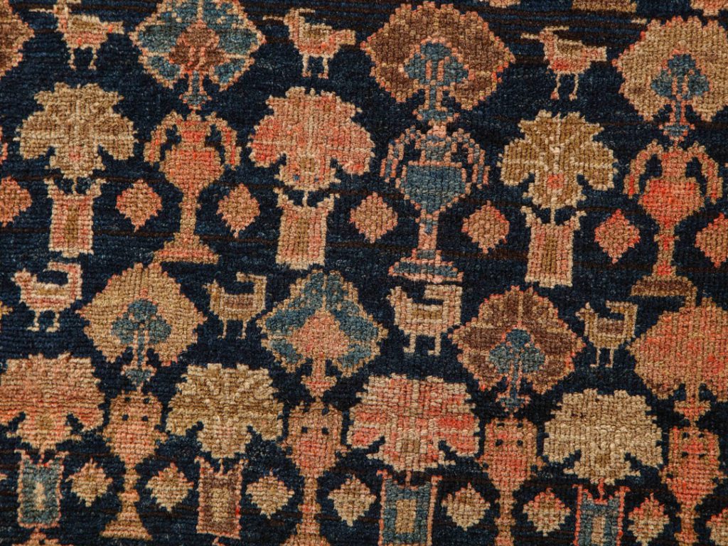 Antique Malayer Carpet detail photo 2
