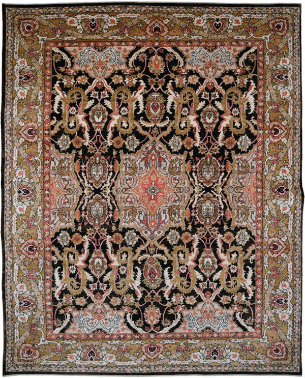 Neutral and red Isfahan Carpet Overall Photo