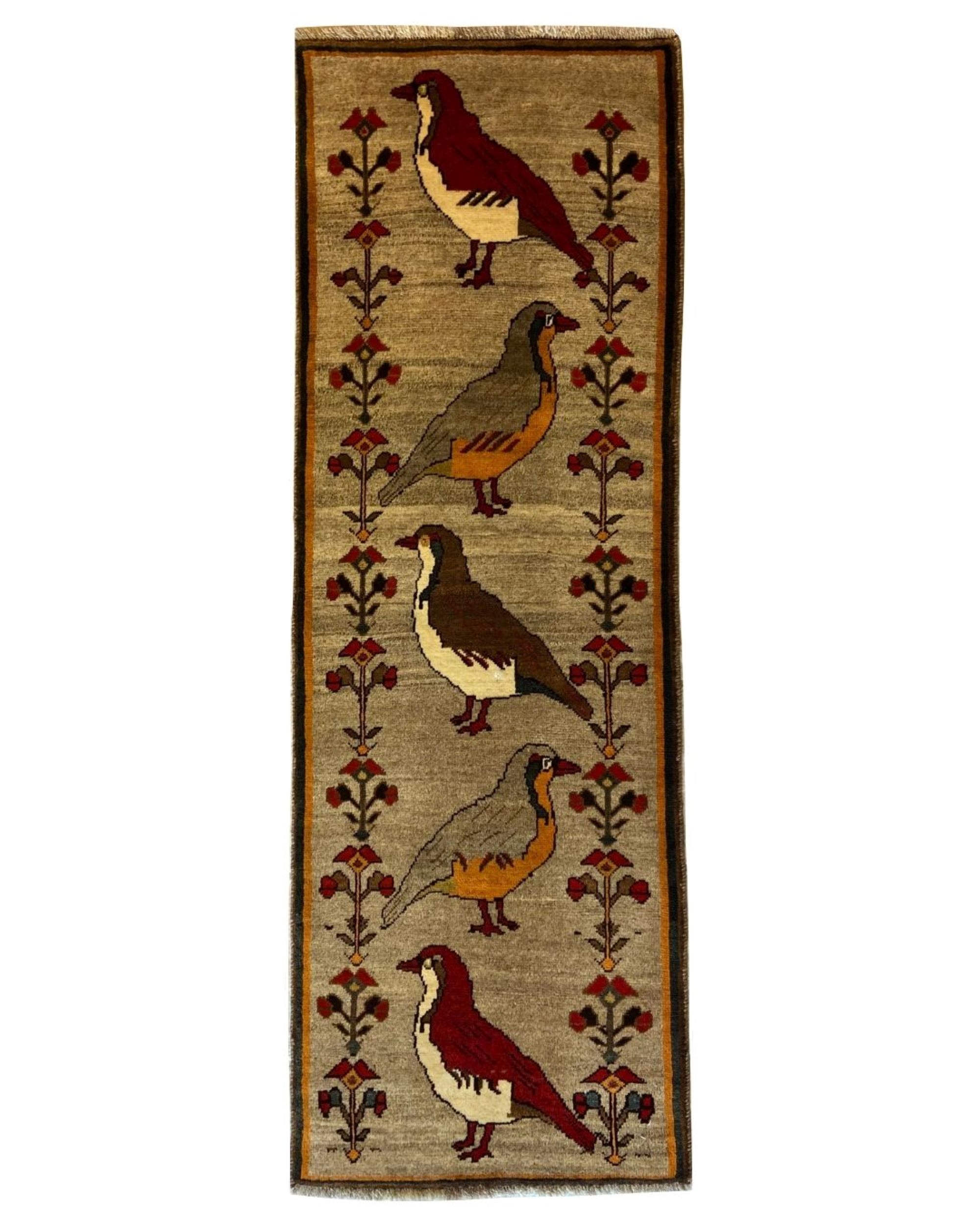 Vintage Bird Runner